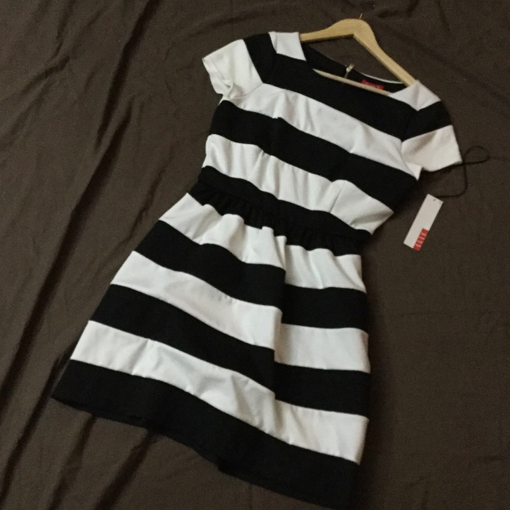 Elle Dress